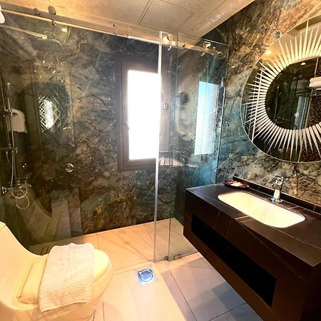 Q Hotel Bejrút Kültér fotó