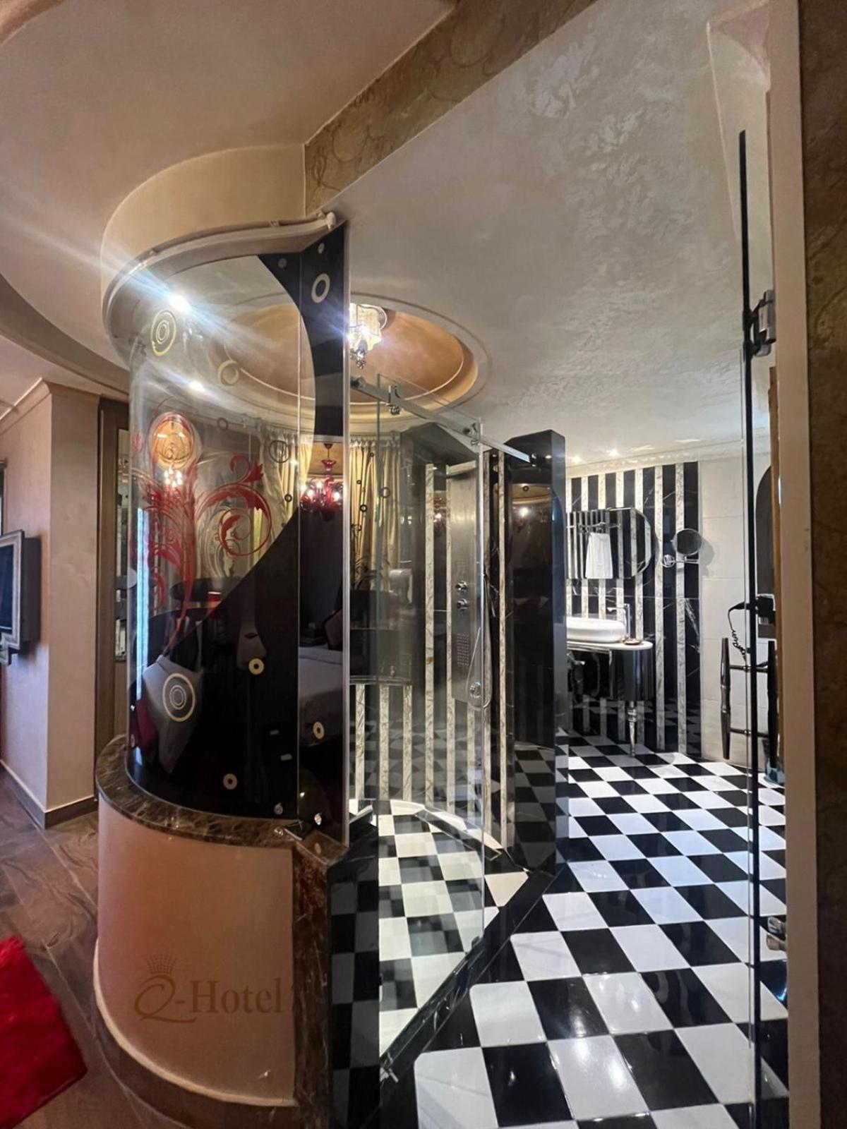 Q Hotel Bejrút Kültér fotó